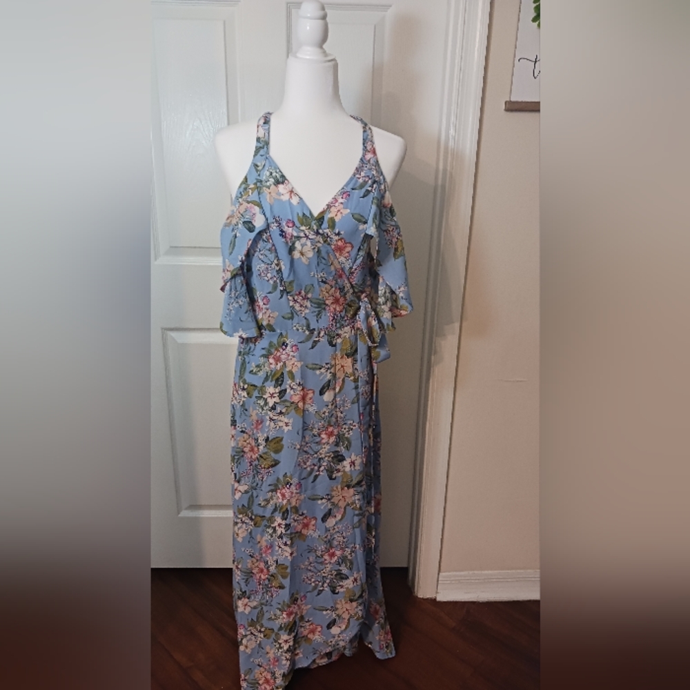 Floral maxi dress NWT